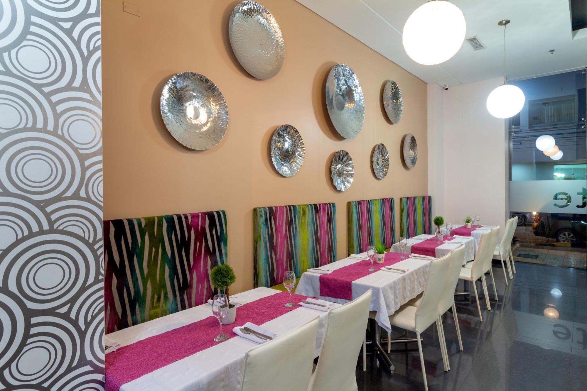 Hotel Baroca Montería エクステリア 写真