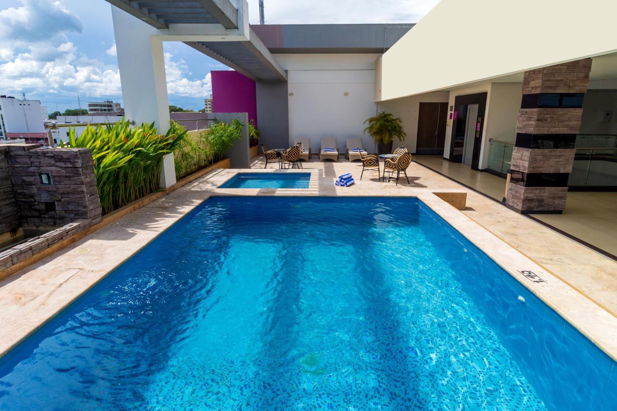 Hotel Baroca Montería エクステリア 写真