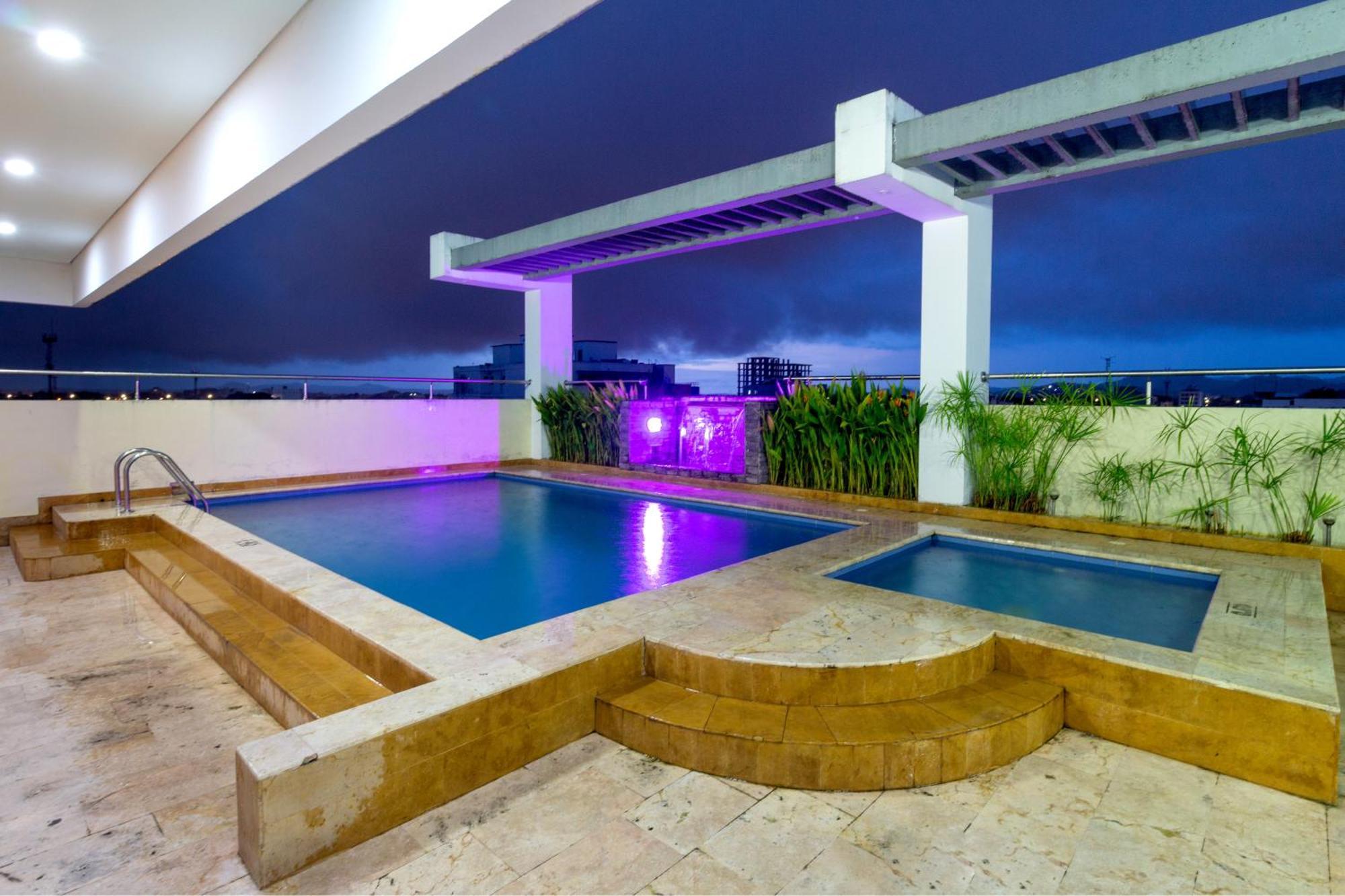 Hotel Baroca Montería エクステリア 写真