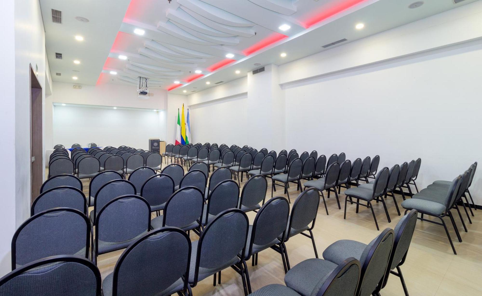 Hotel Baroca Montería エクステリア 写真