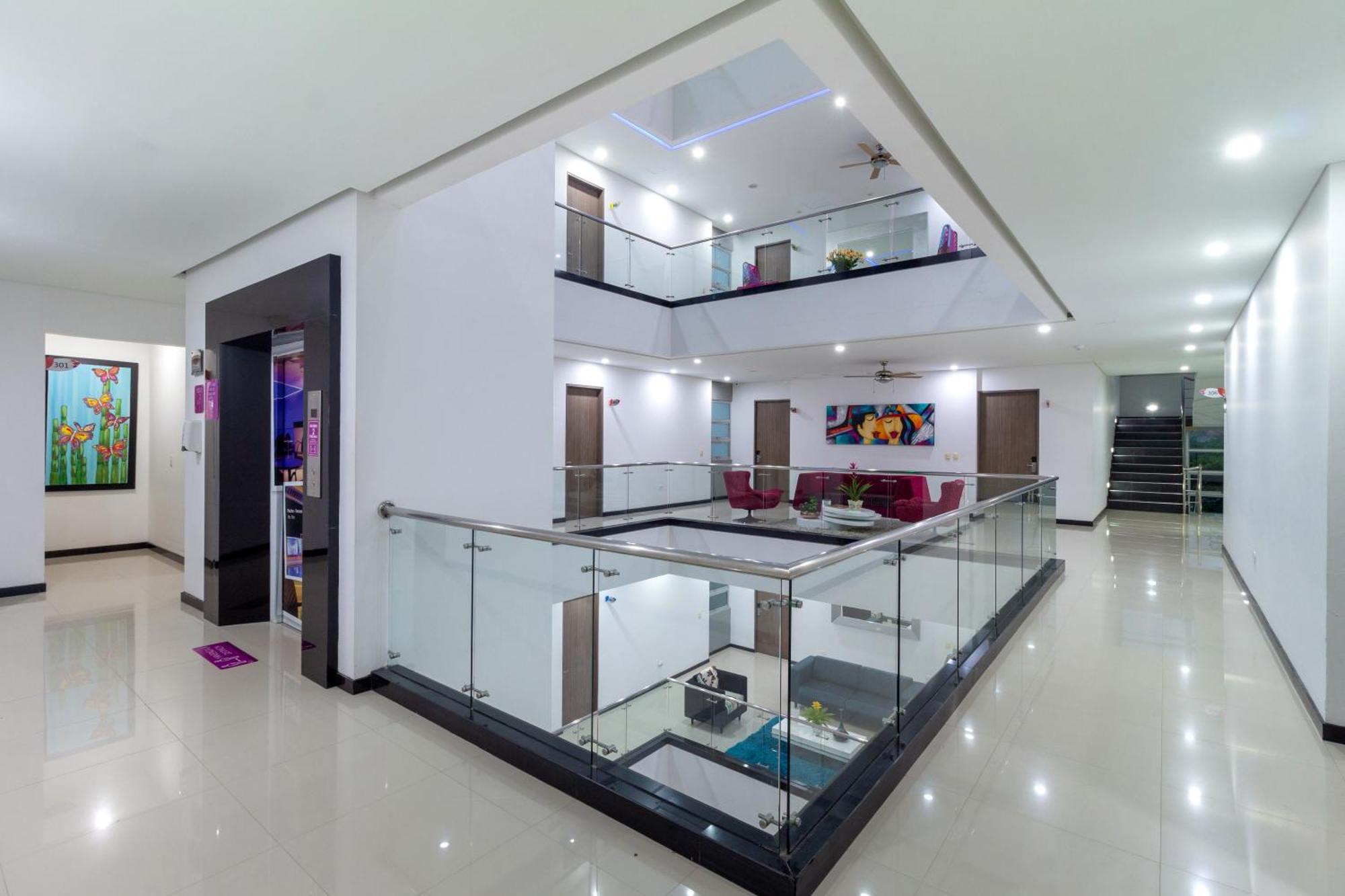 Hotel Baroca Montería エクステリア 写真