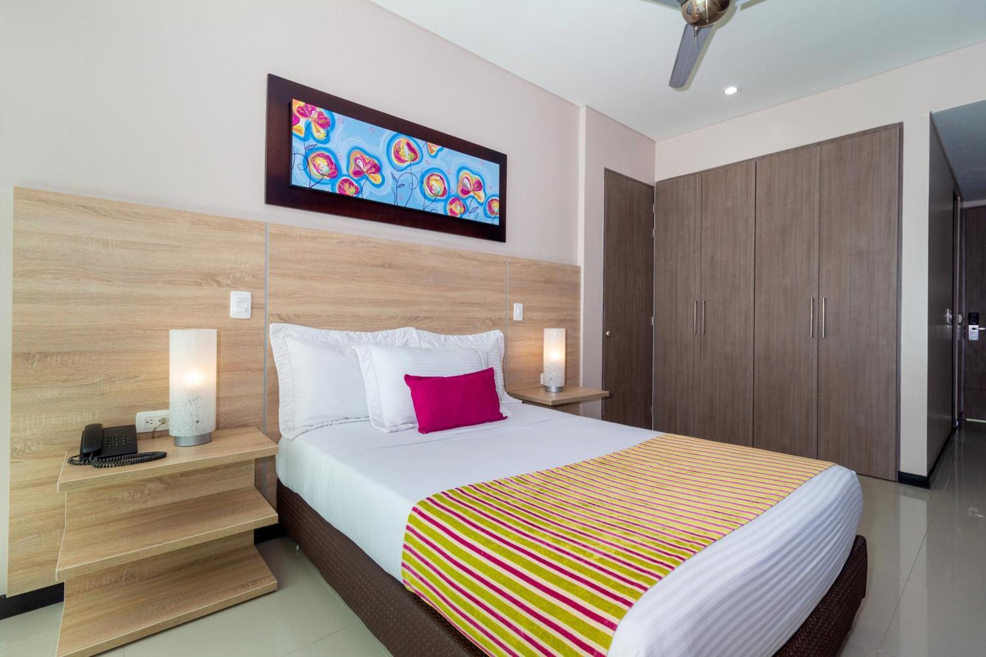 Hotel Baroca Montería エクステリア 写真
